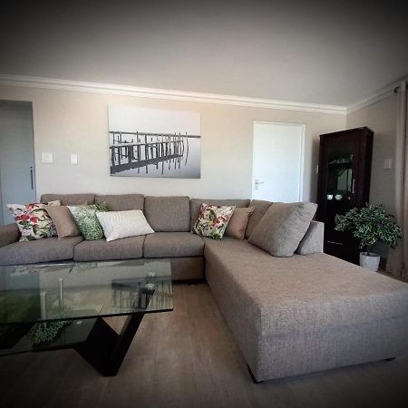 Bay-Side Apartment, Gordon'S Bay Eksteriør bilde