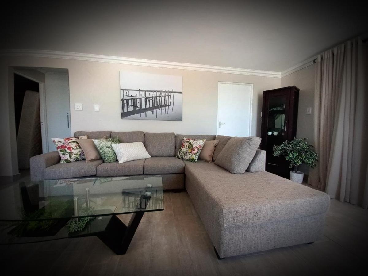 Bay-Side Apartment, Gordon'S Bay Eksteriør bilde